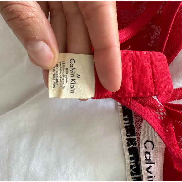 SOLD. bra - Picture 2 of 2